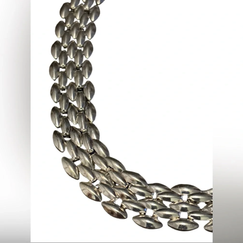 Silver- tone NWT Signed Necklace - Picture 9 of 12